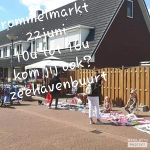 Rommelmarkt aan de Zeehavenlaan in Dordrecht